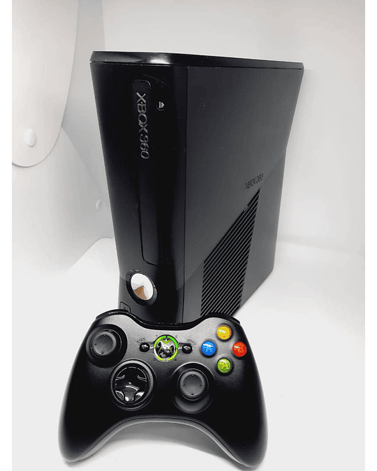 Xbox 360 desbloqueada con disco duro 500gb con 1000 juegos