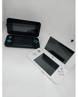 Nintendo New 2ds XL - Desbloqueada con 40 juegos con 2 tiendas gratis
