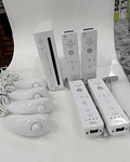 Nintendo Wii con disco duro 500gb con 320 juegos Wii + 4 controles