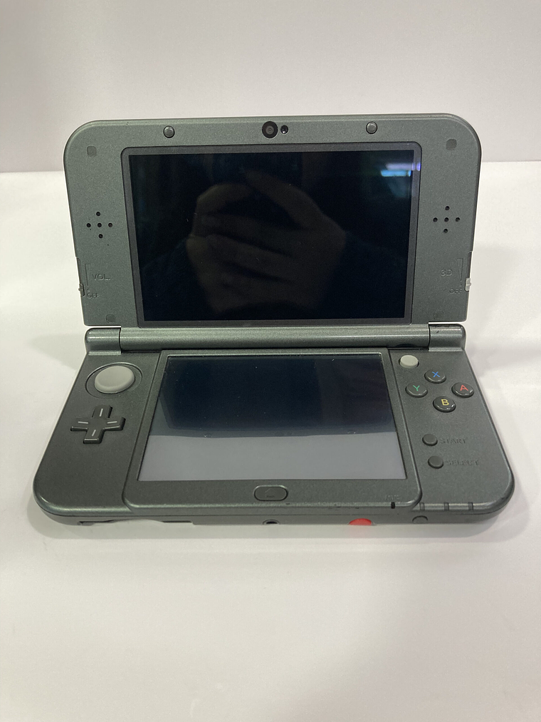 NINTENDO NEW 3DS XL DESBLOQUEADA CON 40 JUEGOS Y 2 TIENDAS GRATIS 3