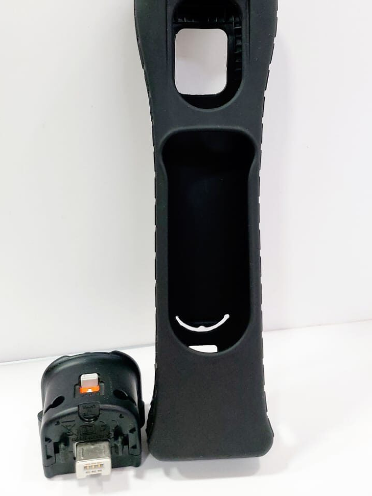 MOTIONPLUS PARA WIIMOTE CON FUNDA 1