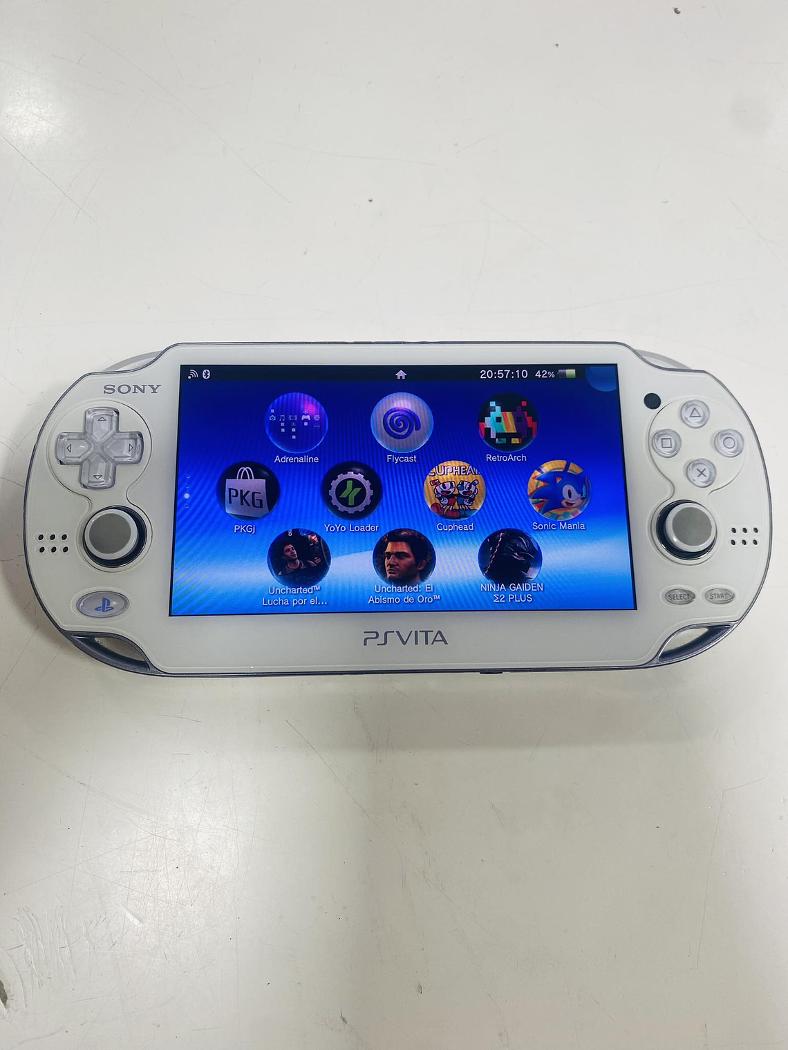 PS VITA FAT OLED CON MEMORIA 64 GB DESBLOQUEDA CON JUEGOS 8