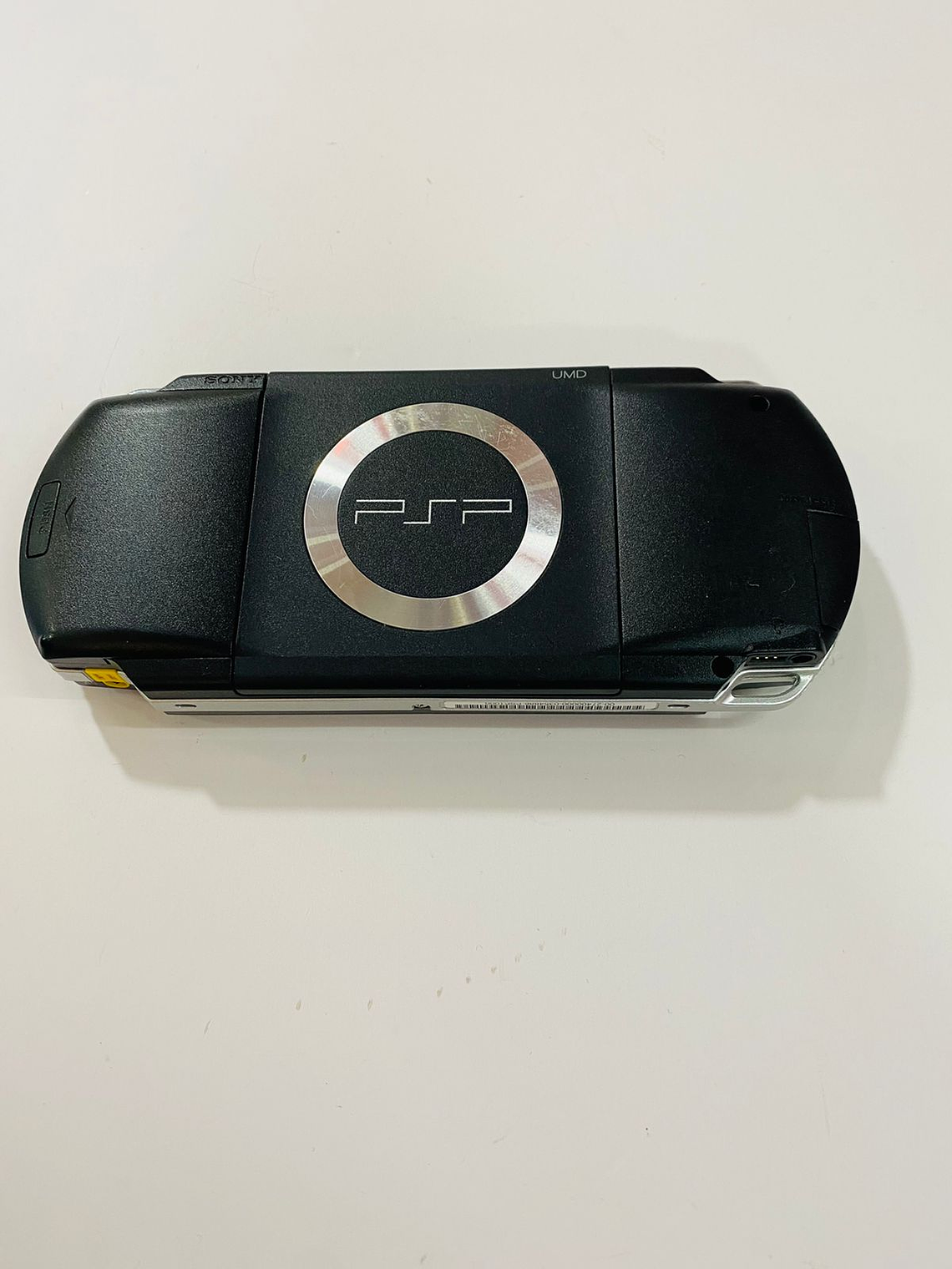 PSP FAT 64GB DESBLOQUEADA CON MAS 100 JUEGOS 2