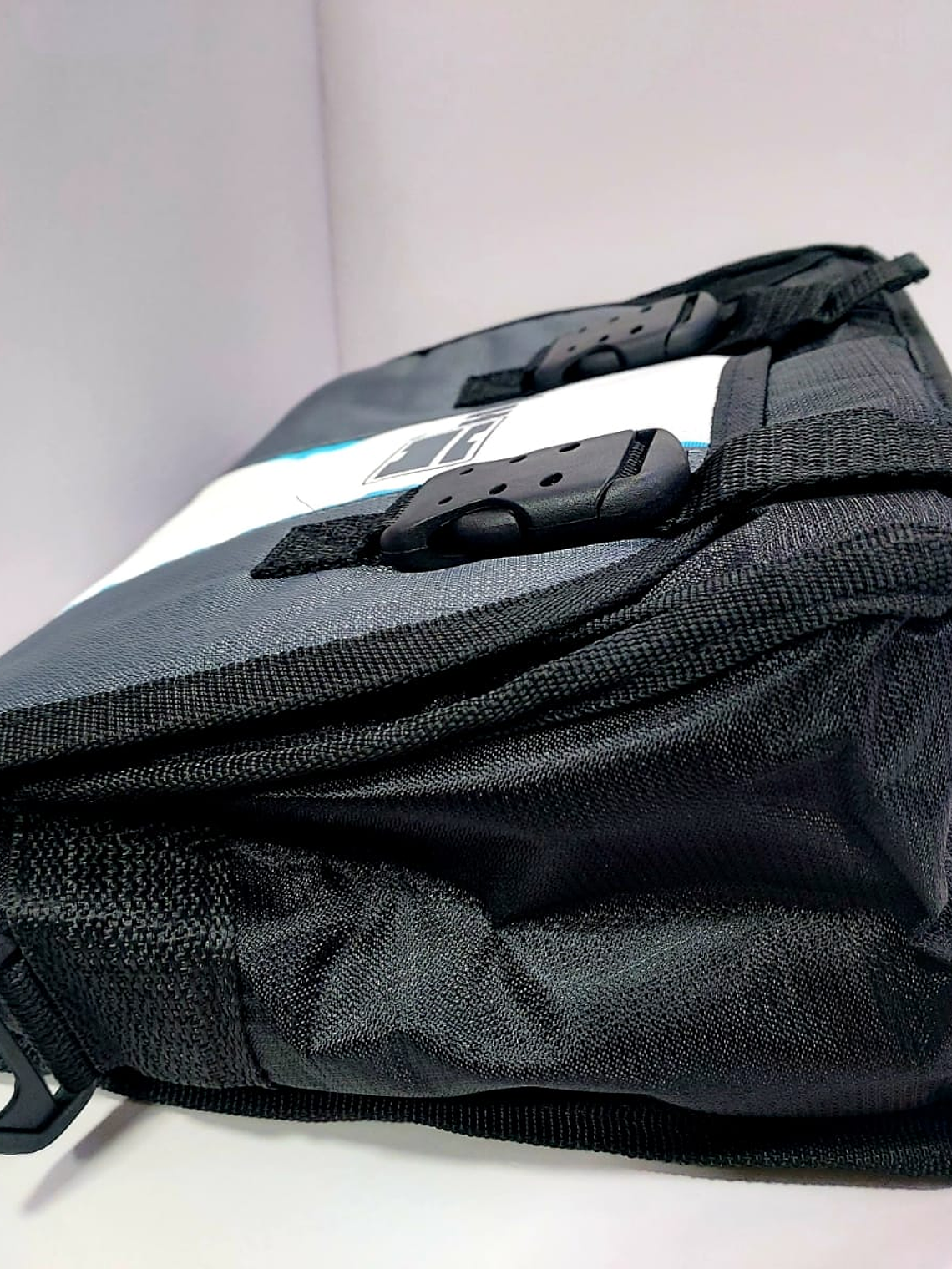 BOLSO PARA CONSOLA DE NINTENDO WII 3