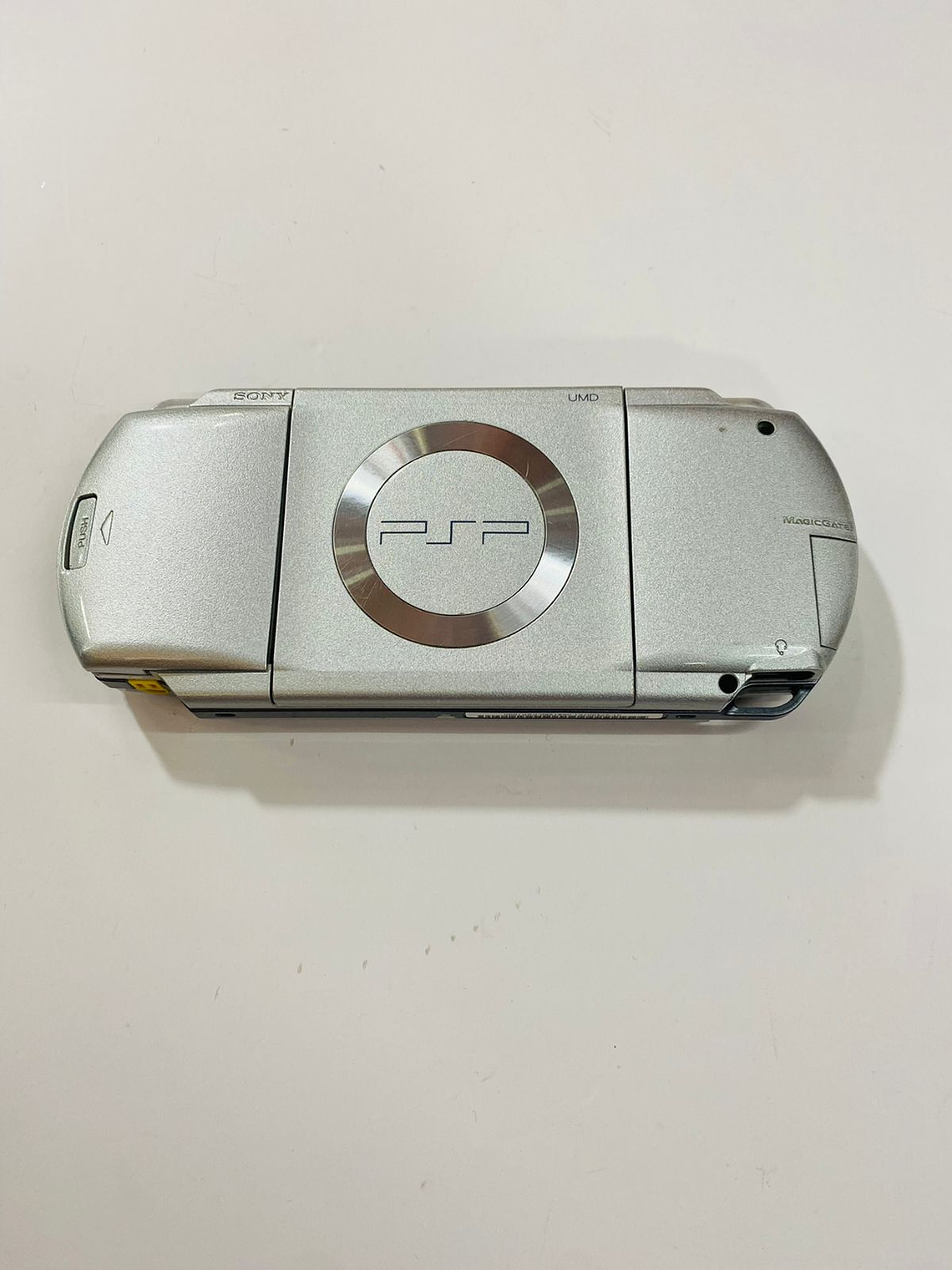 PSP FAT 64GB DESBLOQUEADA CON MAS 100 JUEGOS 5