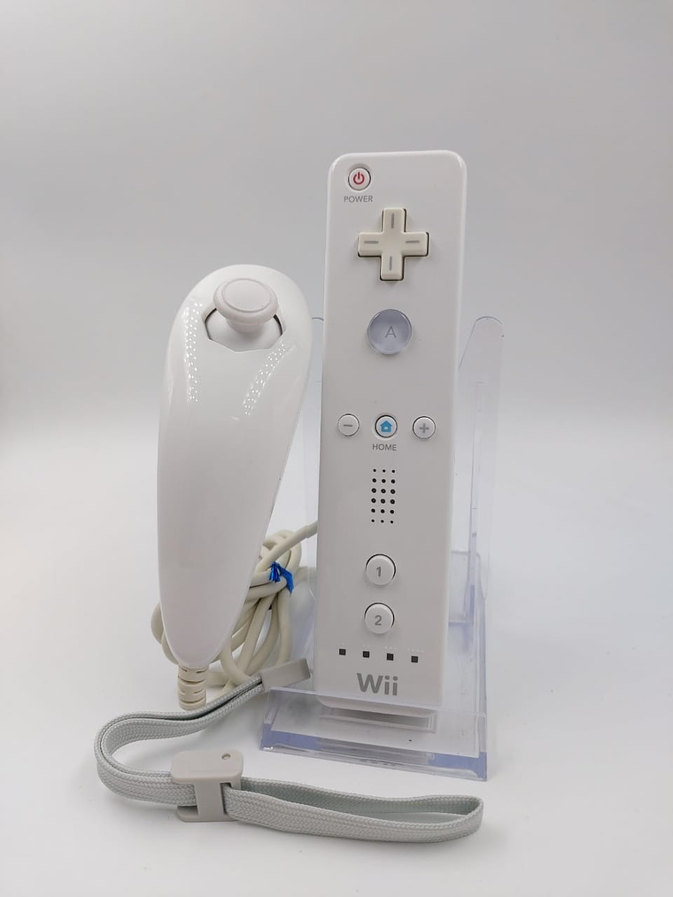 NINTENDO WII DESBLOQUEADA CON MAS DE 2000 JUEGOS 4 MANDOS 2
