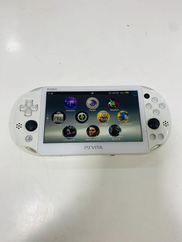 PS VITA SLIM CON MEMORIA 64GB DESBLOQUEDA CON JUEGOS 14