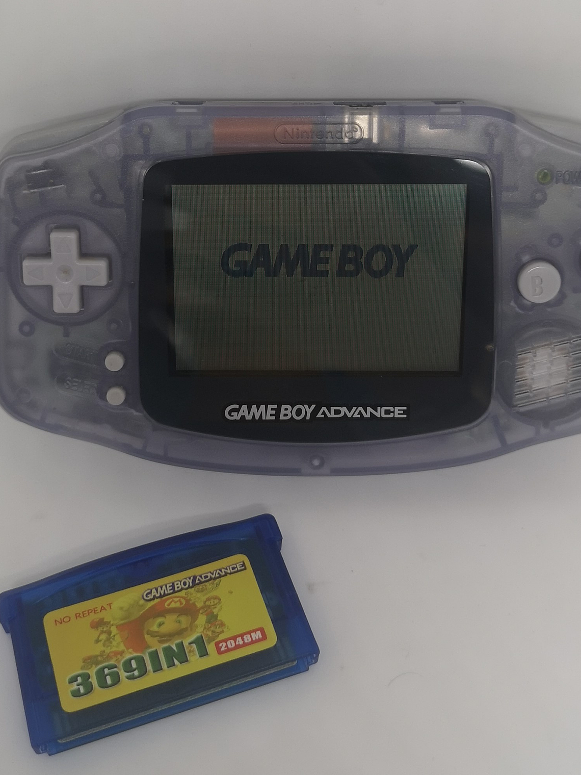 GAMEBOY ADVANCE CON CARTUCHO 6