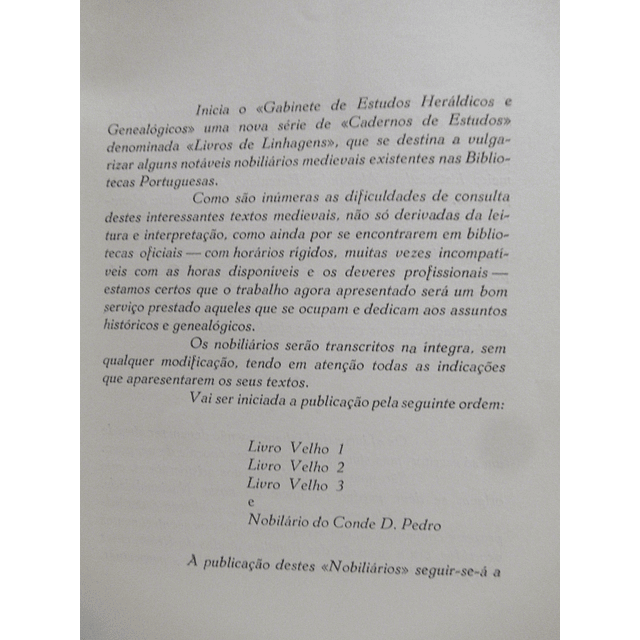 Livros De Linhagens Livro Velho 1/2 1960/1  Gabinete Estudos Heráldicos/Genealógicos