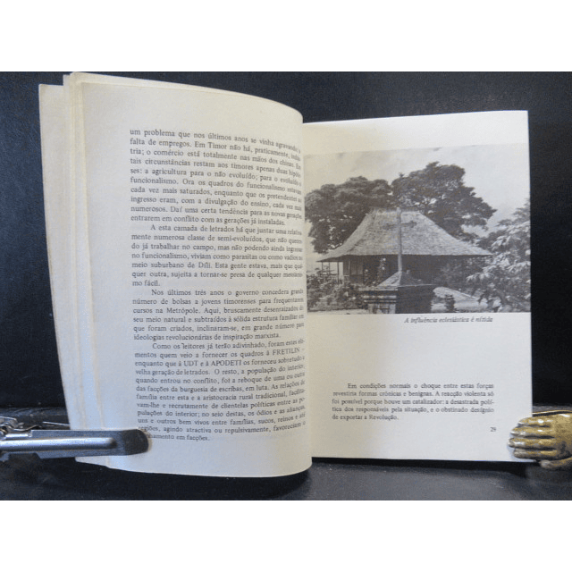 Timor Autopsia Uma Tragédia 1977 Luís Filipe F. R. Thomaz