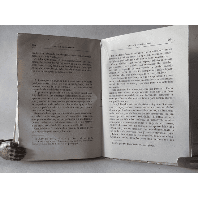 Pureza E Sensualismo 1943 J. Manuel Trindade Salgueiro Bispo De Helenópole