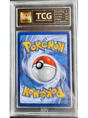 Charizard #4/102 Pokémon Celebrations (TCG 10)