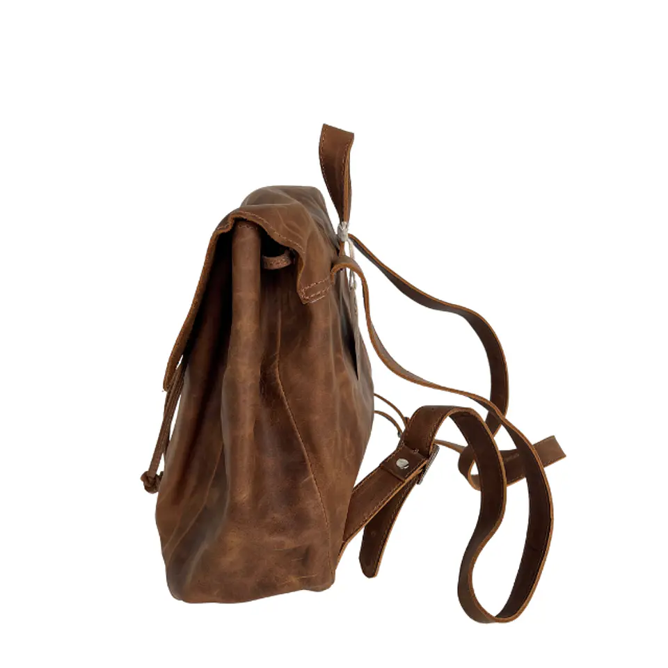 Mochila Dominga Caramel 4