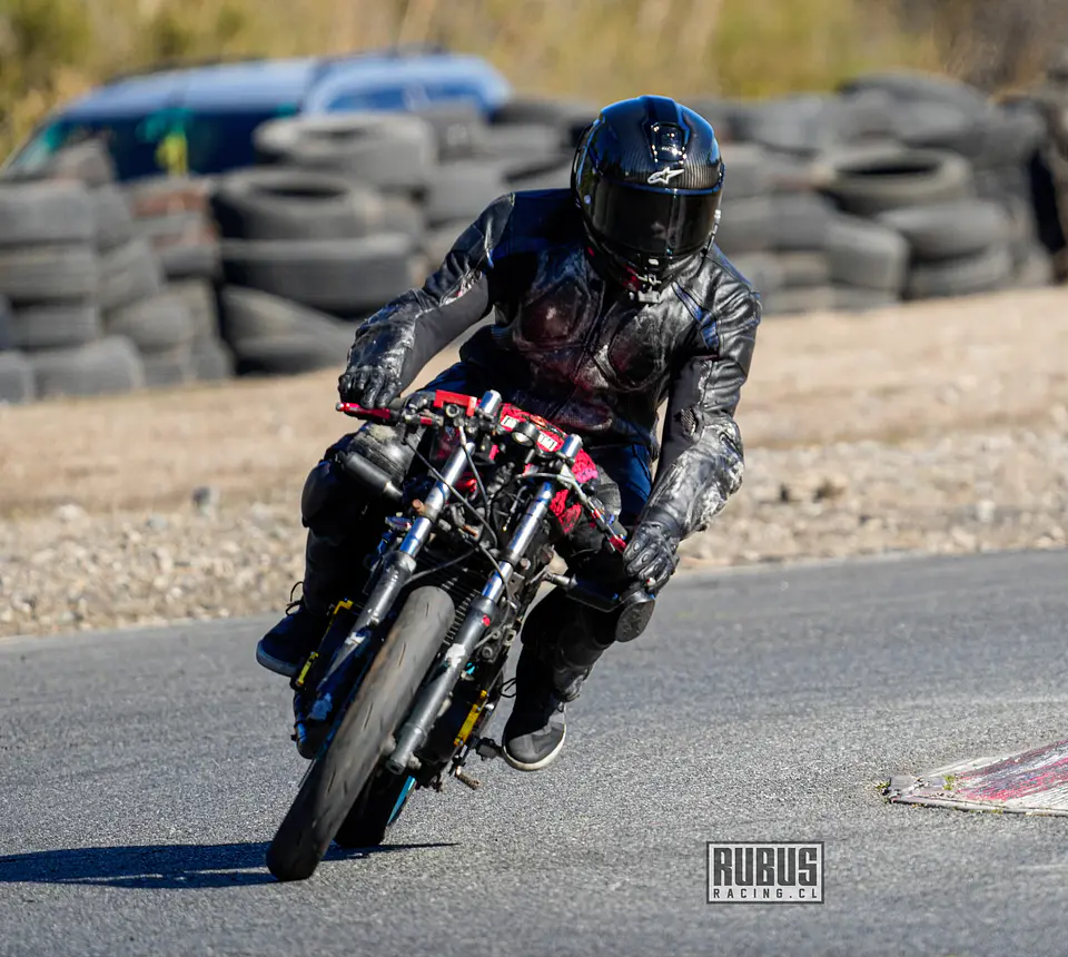 Test Drive Pista Yamaha R15 2