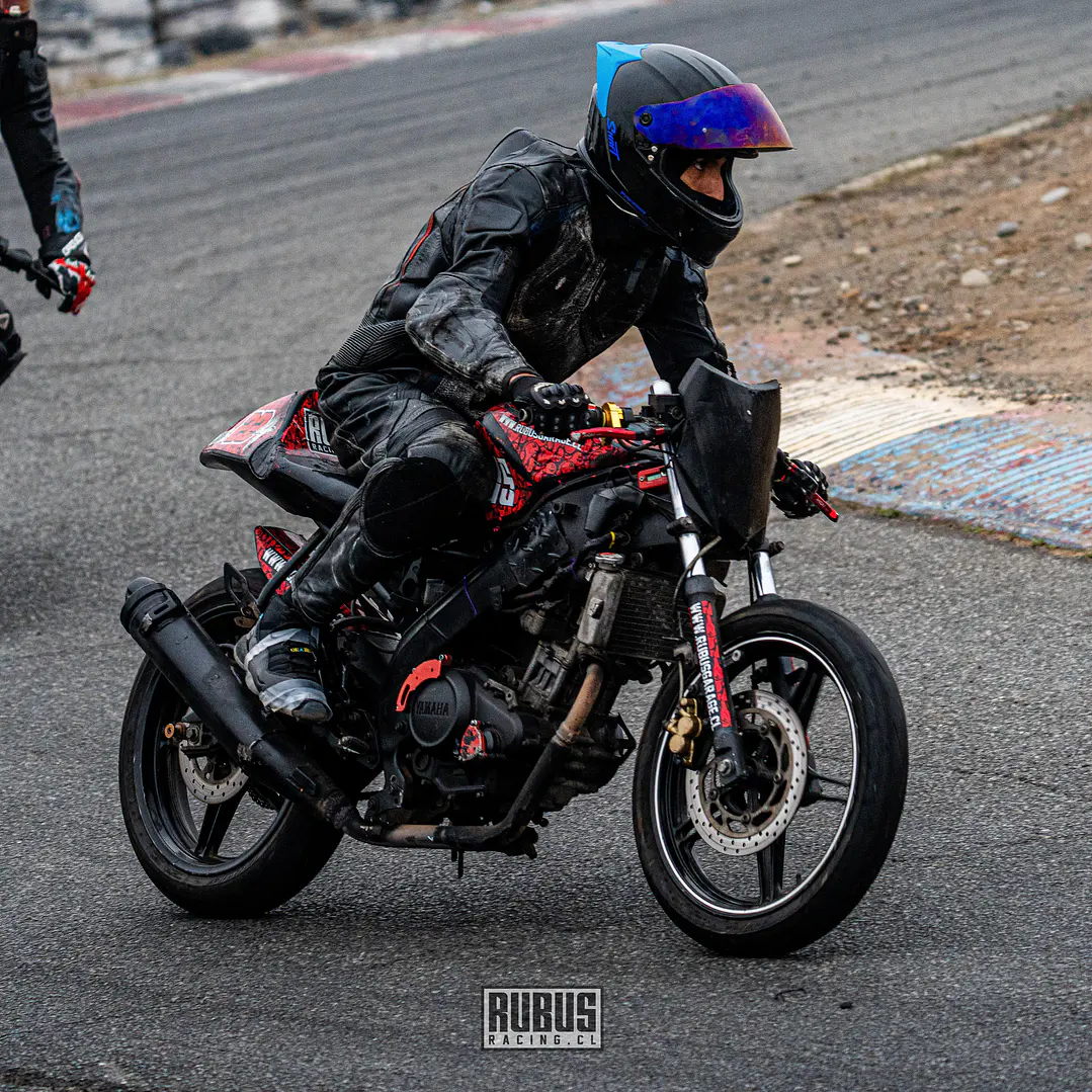 Test Drive Pista Yamaha R15 3