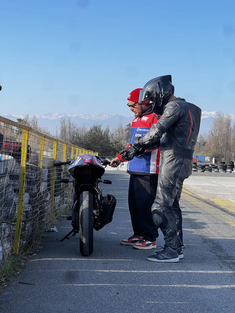 RIDER X 1 DÍA YAMAHA R15 (Promoción) 2