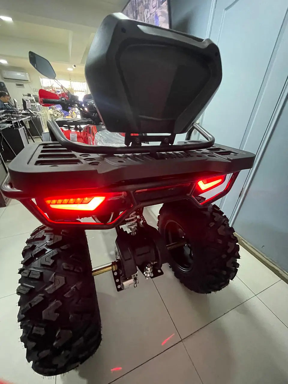 Cuatrimoto ATV 300 cc M/N Aro 12
