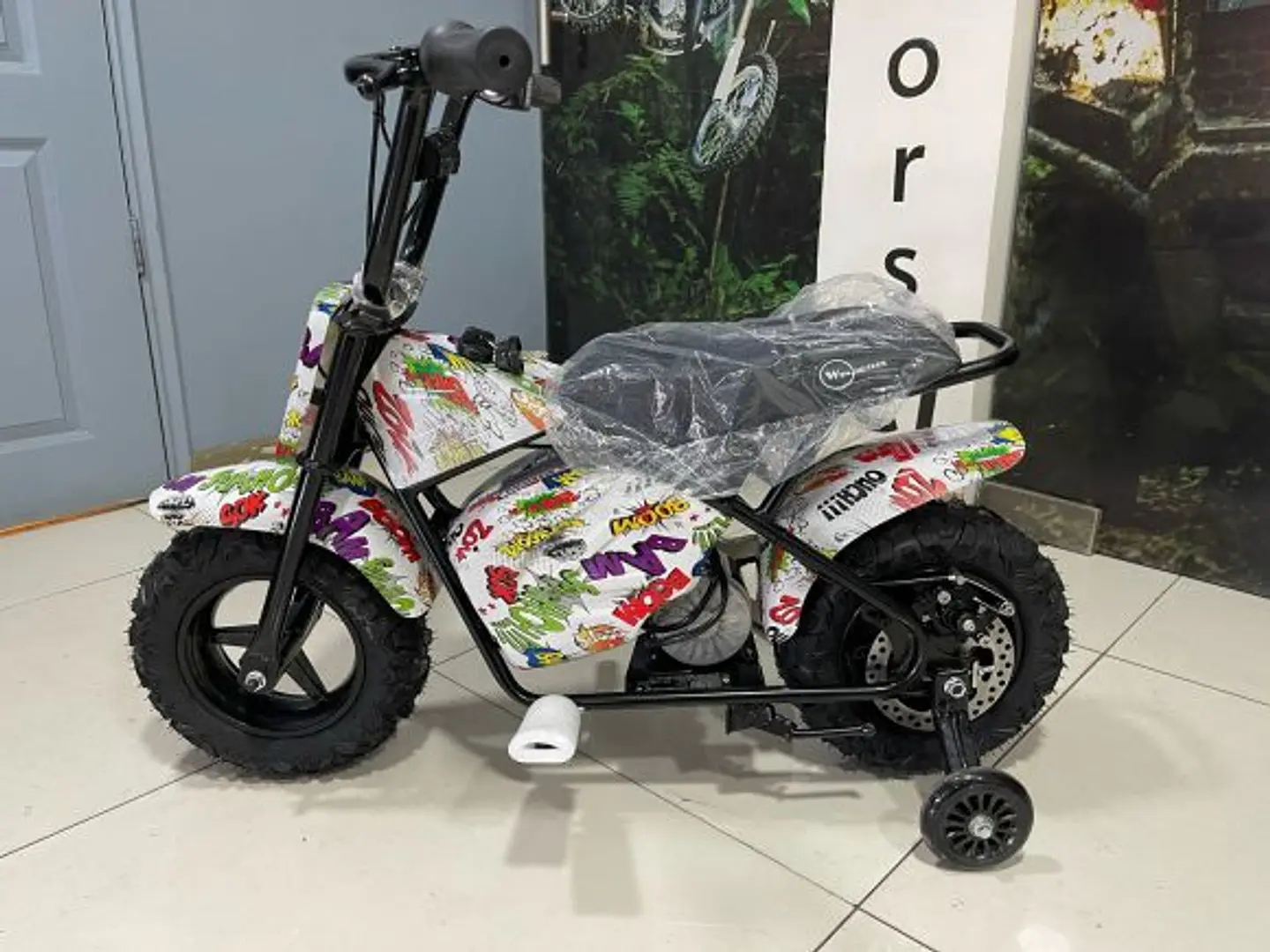 Mini Moto Eléctrica Infantil 24V 250W | Diversión, Potencia y Seguridad para los Más Pequeños 4