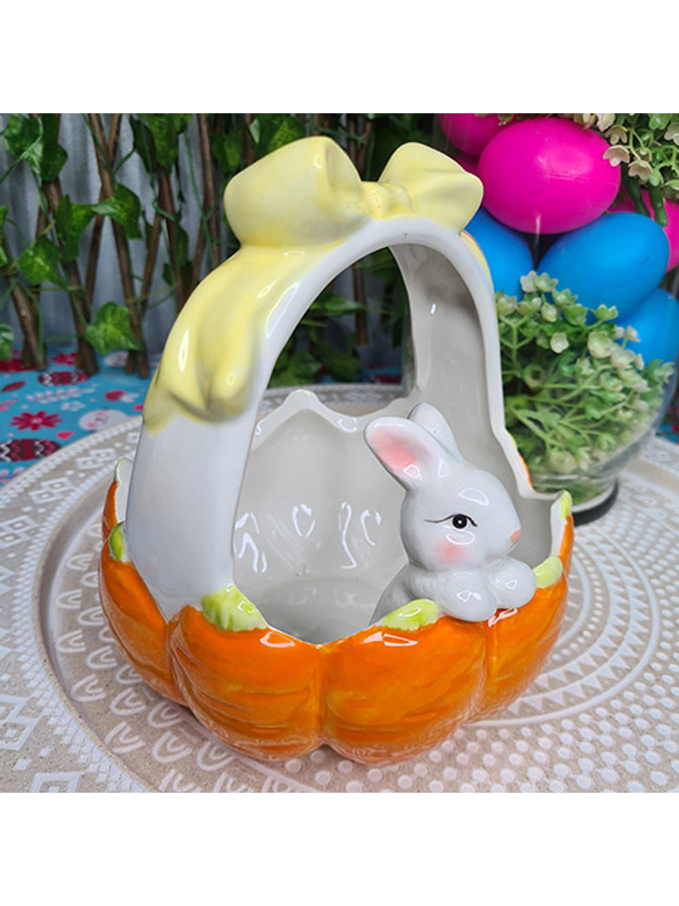 Canasto con conejito 1