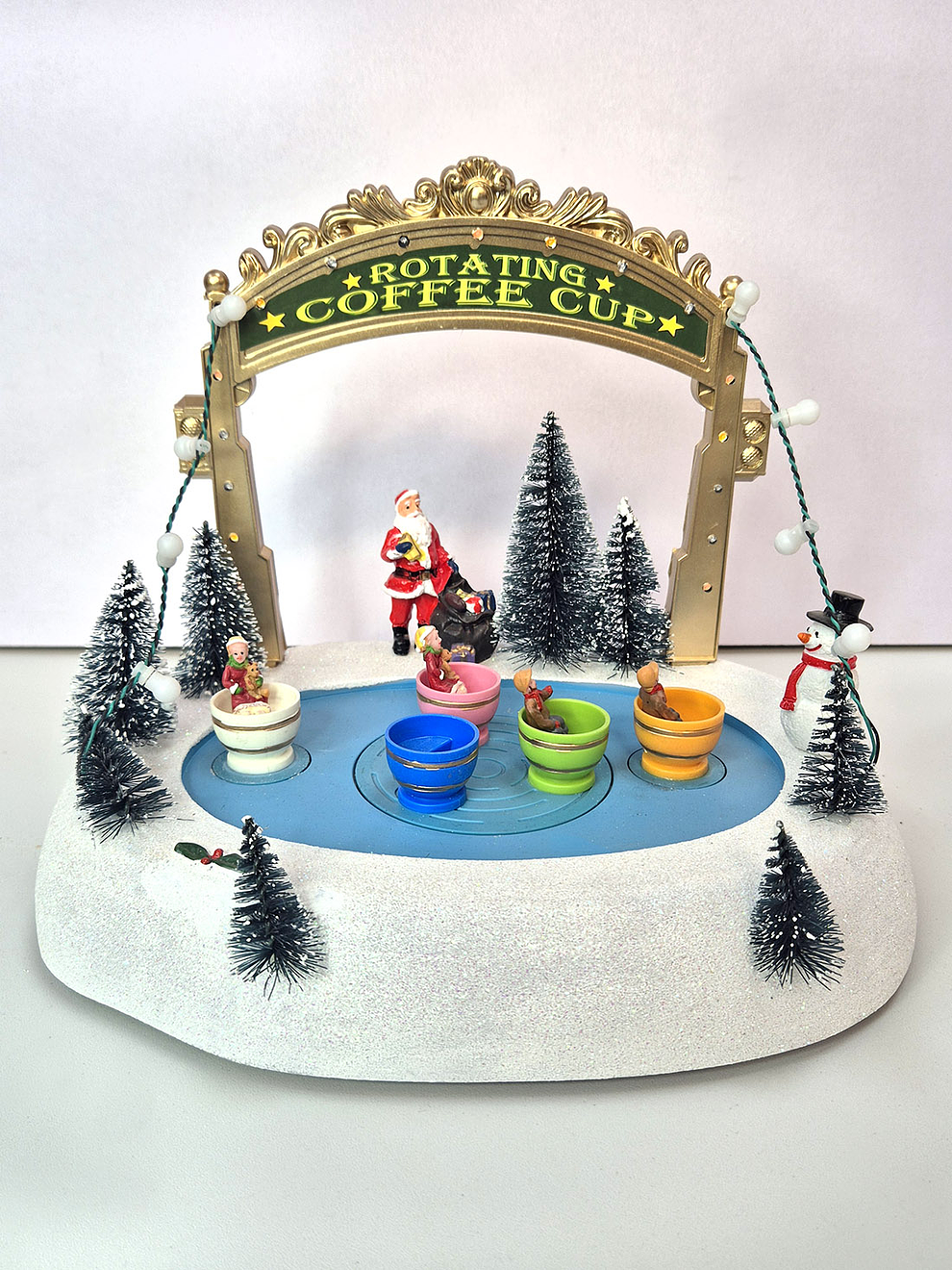 Juego tacitas voladoras 2