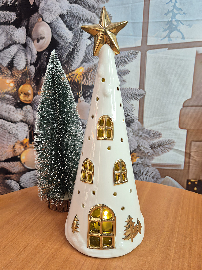 Arbolito casa con luz ceramica 1