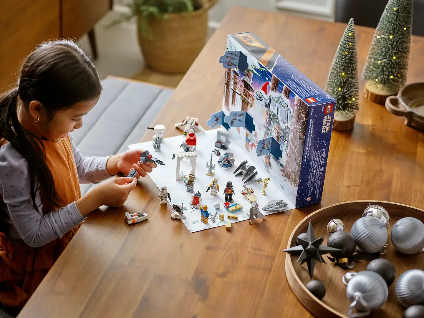 LEGO 75340: Calendario de Adviento LEGO Star Wars 5