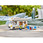 LEGO 60283: Autocaravana de Vacaciones 6