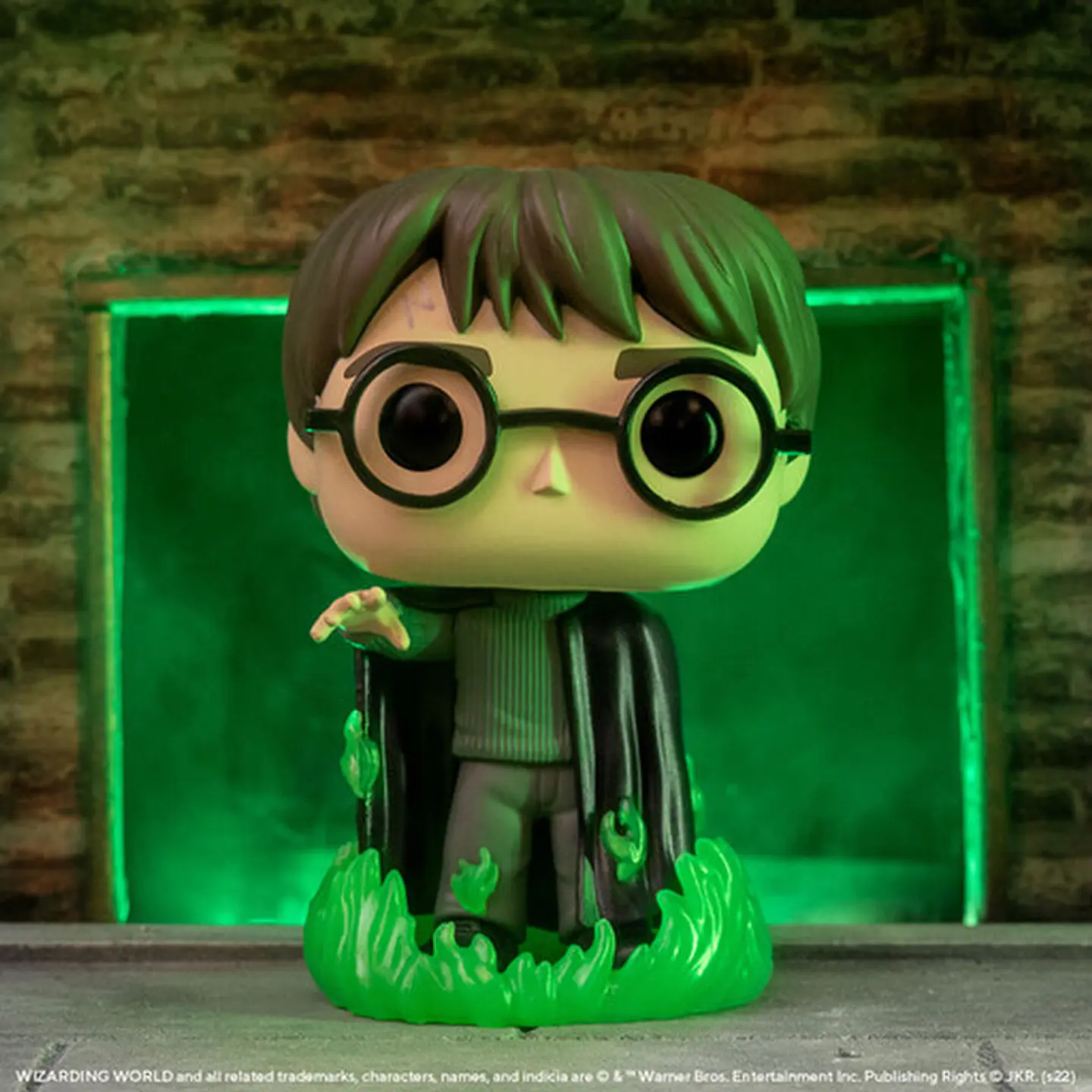 Funko Pop! Harry Potter with Floo Powder (Glow in the dark) #153 - Harry Potter 4
