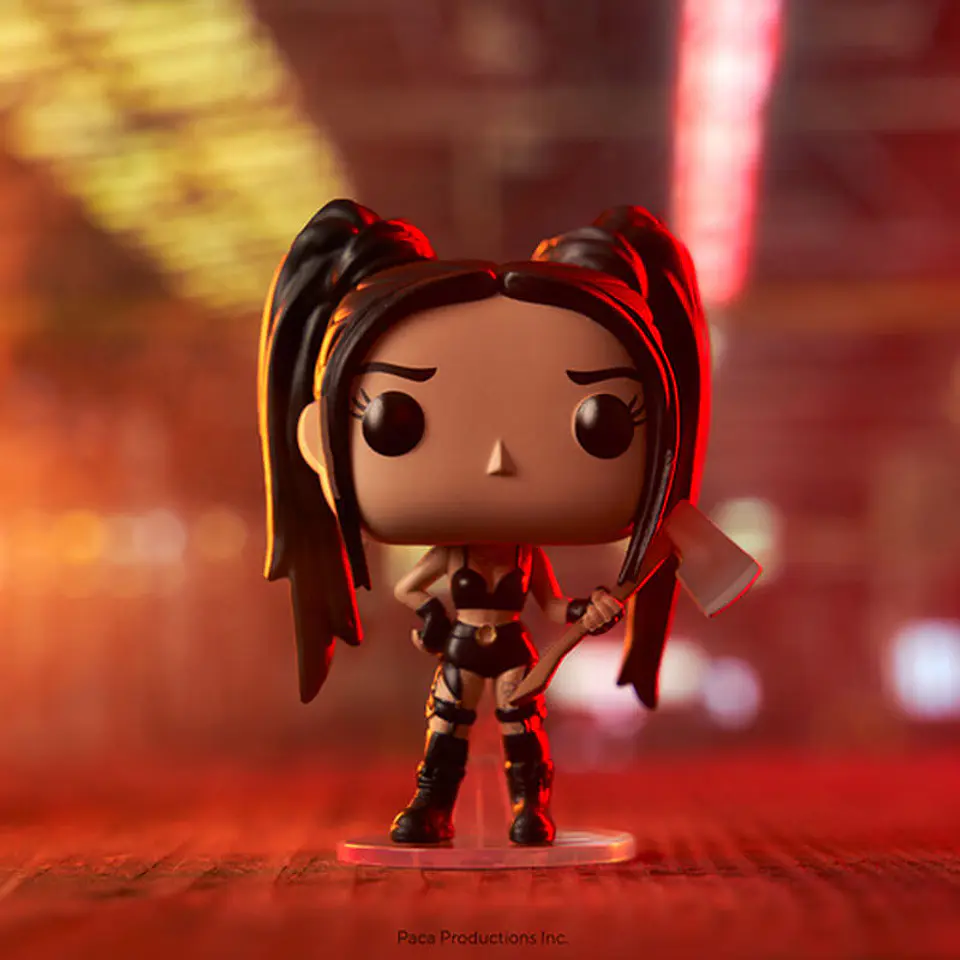 Funko Pop! Bella Poarch with Axe #290 Funko Shop - Bella Poarch 3