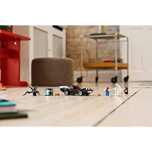 LEGO 76309: Spider-Man vs. Coche Brutal de Venom