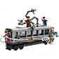 LEGO 76321: Spider-Man vs. Doc Ock: Escena del Tren Subterráneo - Miniatura 2