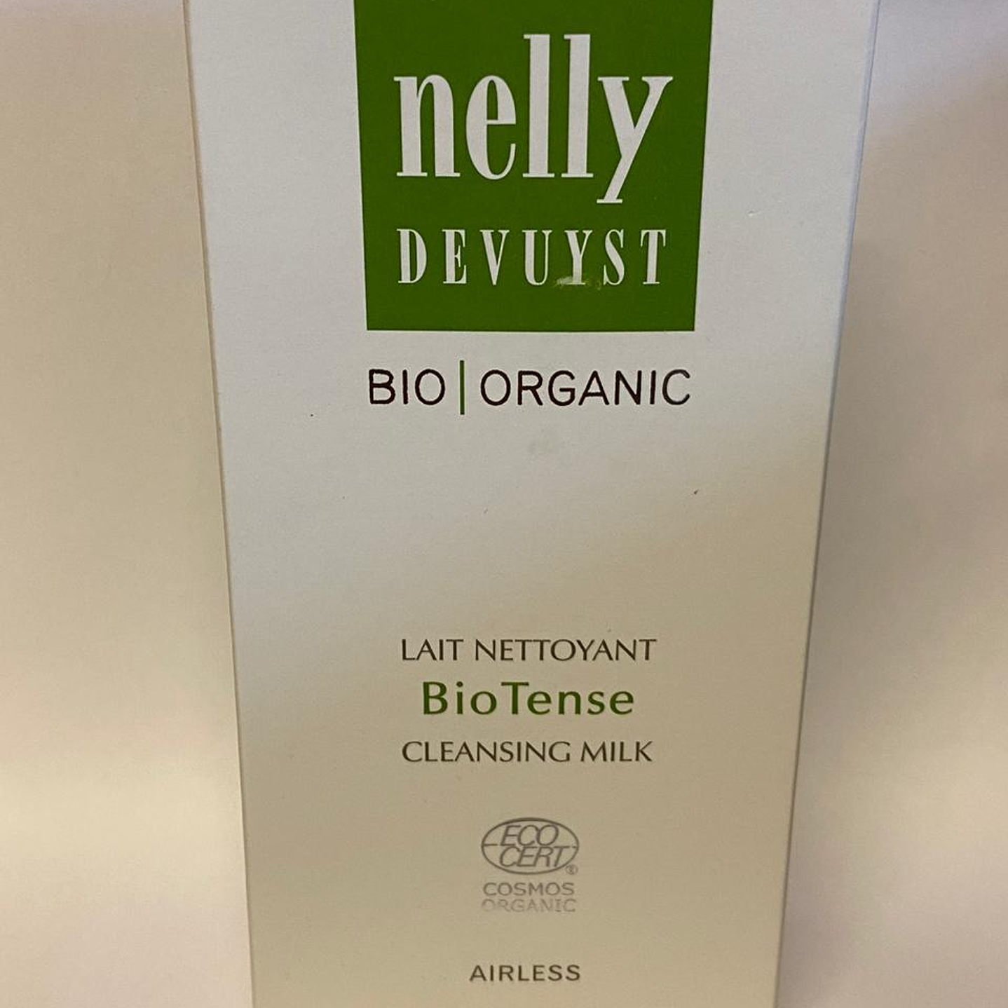 Leche de Limpieza 150ml Nelly De Vuyst 1