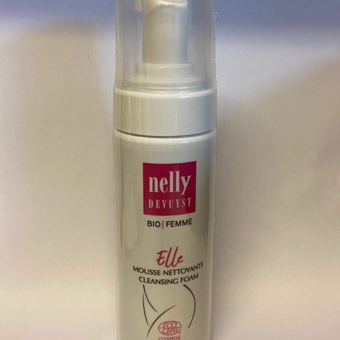 Espuma Limpiadora Intima Femenina 150ml Nelly De Vuyst  1