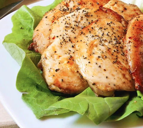 Filetes de pechuga de pollo | 800 g (aprox) | Granja Magdalena "Congelados, solo disponibles para retiro en tienda"