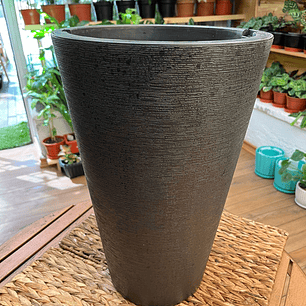 Plantas RV - Macetero Grafiato Negro 64 CM