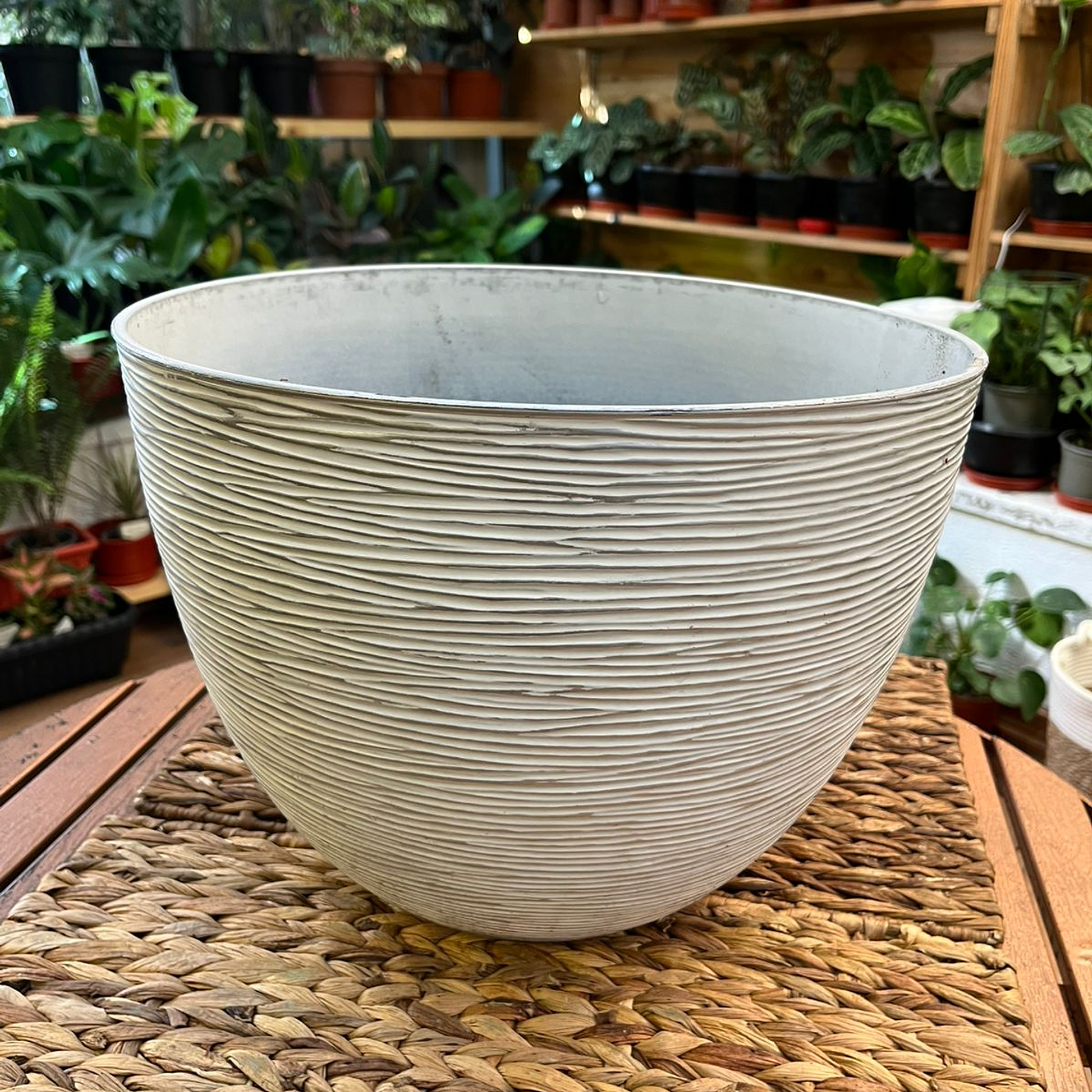 Plantas RV - Macetero Plástico Grafiat tamaño M / Retiro solo en tienda  1