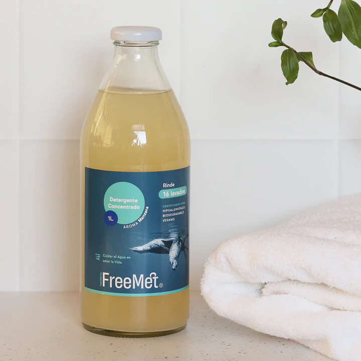 Freemet - Detergente ecologico concentrado 1L  2