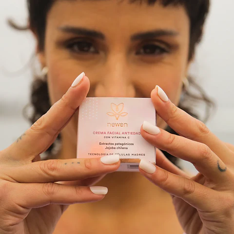 Newen - Crema facial de células madre 50g 
