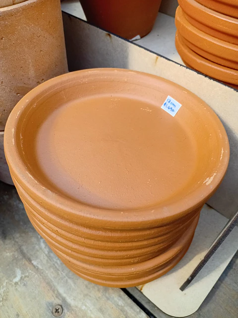 PLANTAS RV - PLATO ARCILLA TERRACOTA 13cm 