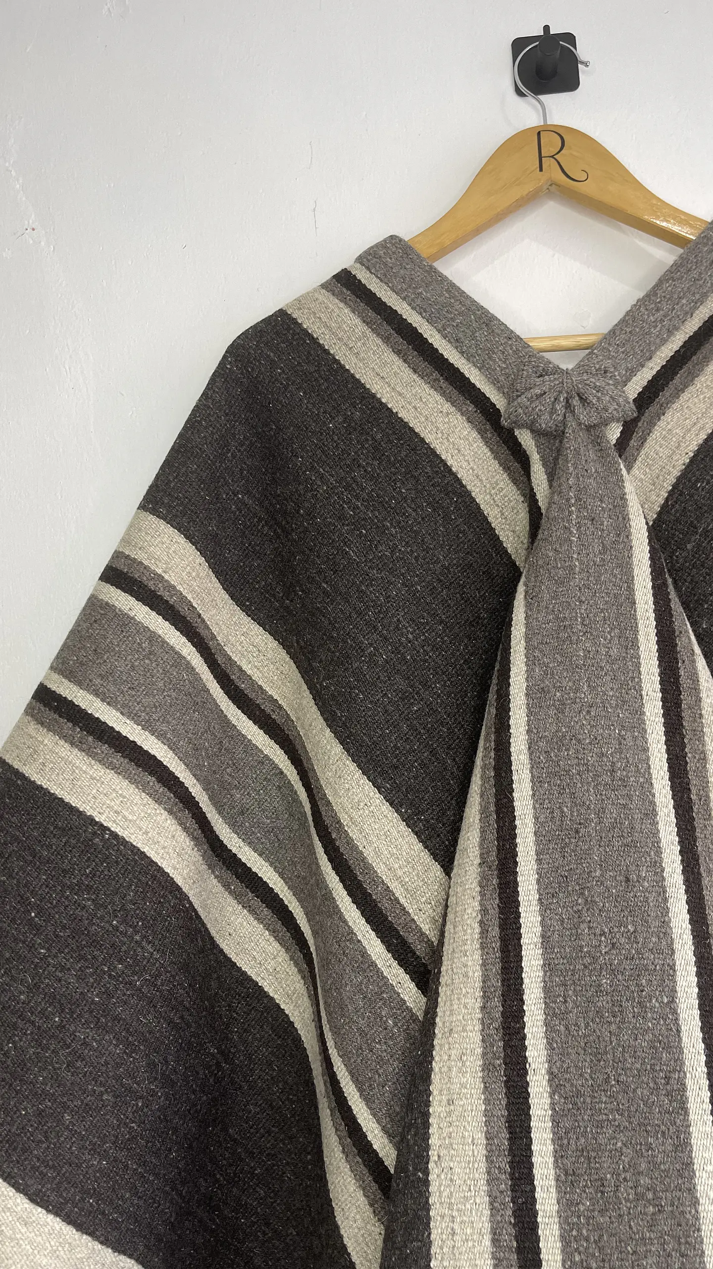 Poncho extra fino oveja con huincha 4