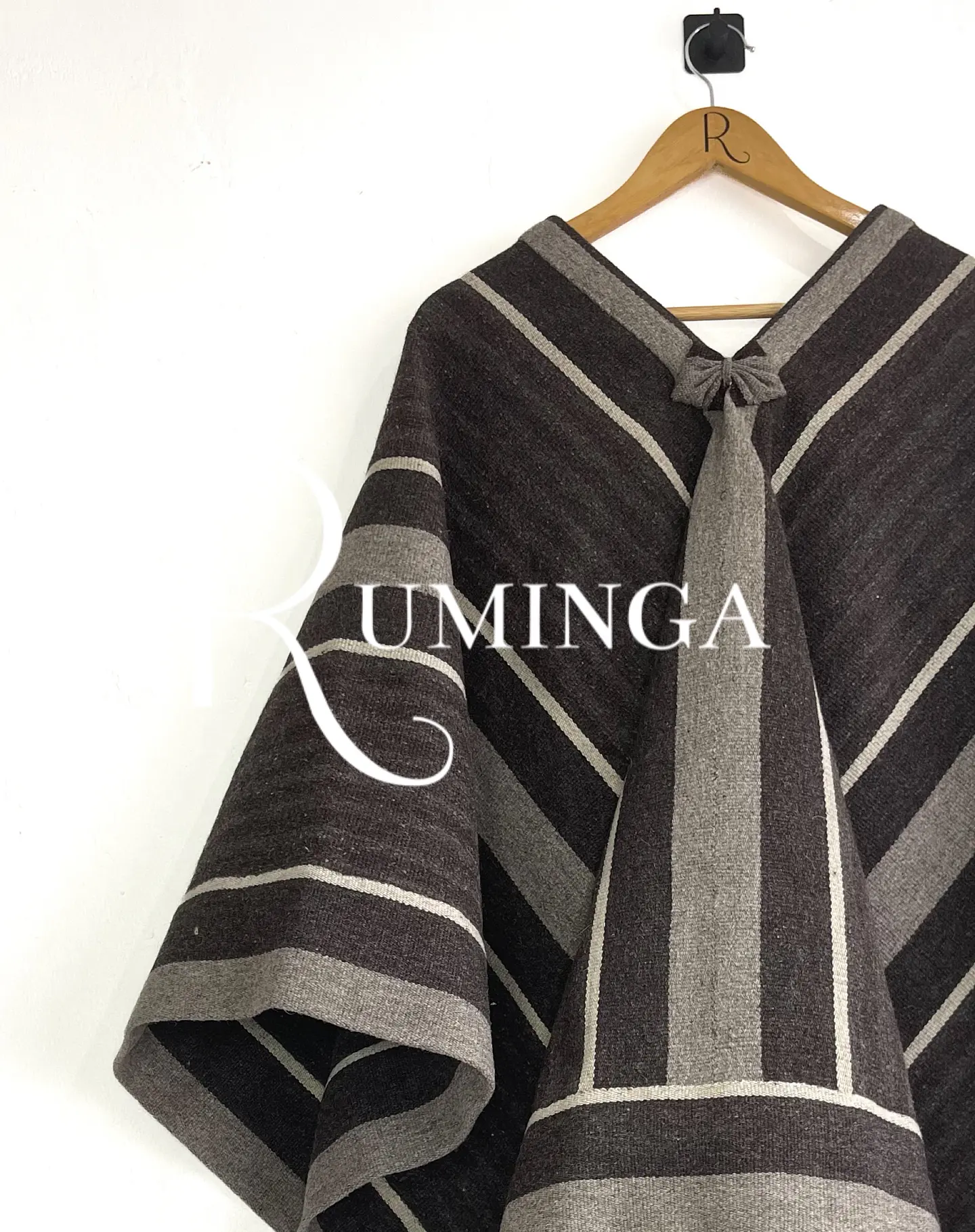 Poncho extra fino oveja con huincha 4
