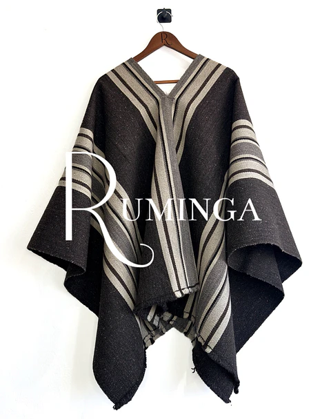 Poncho extra fino flecos