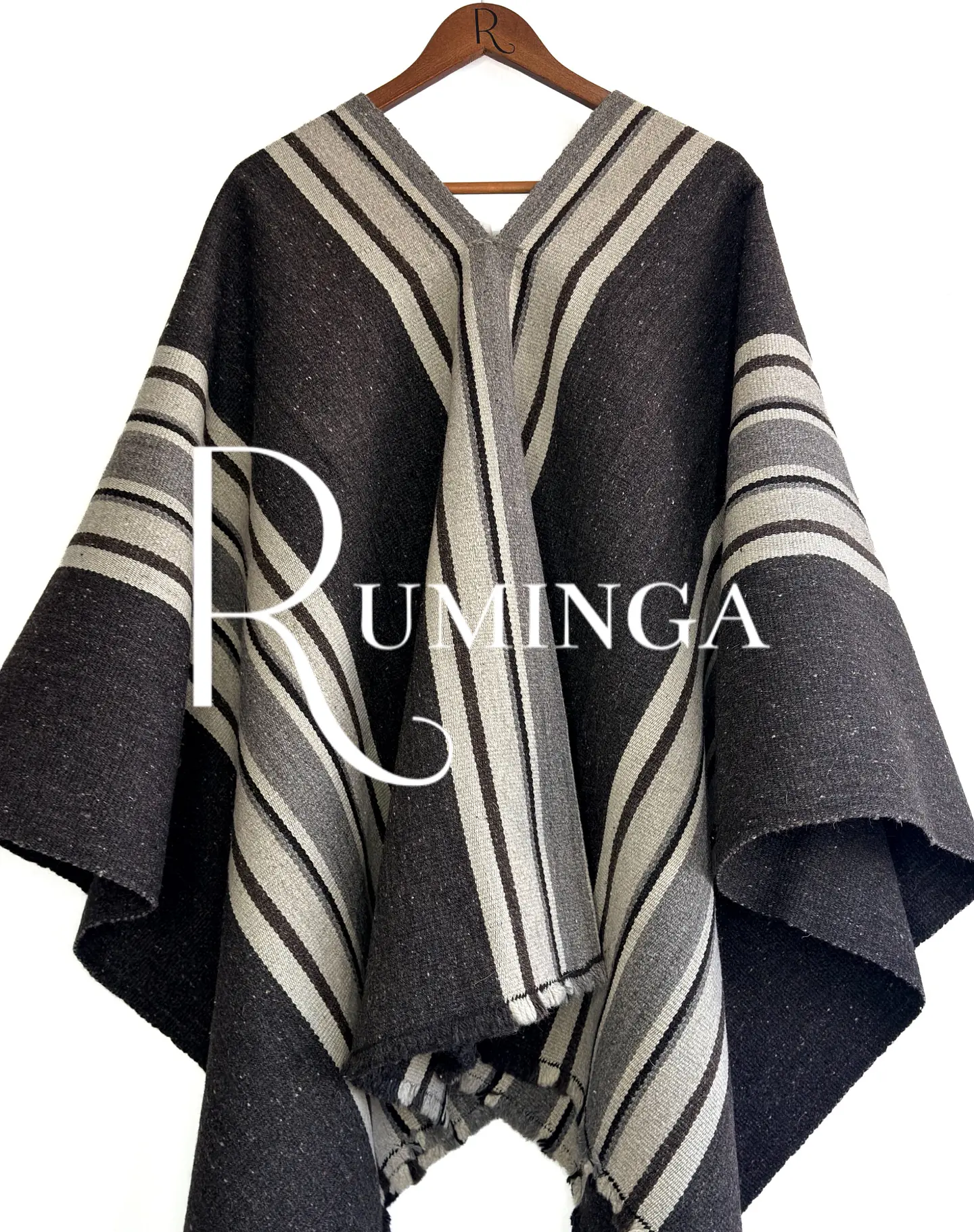 Poncho extra fino flecos 2