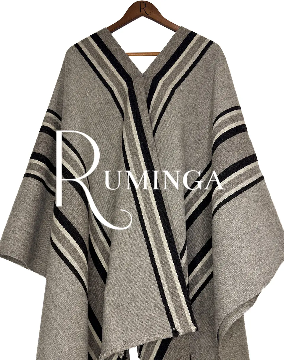 Poncho extra fino flecos oveja  2