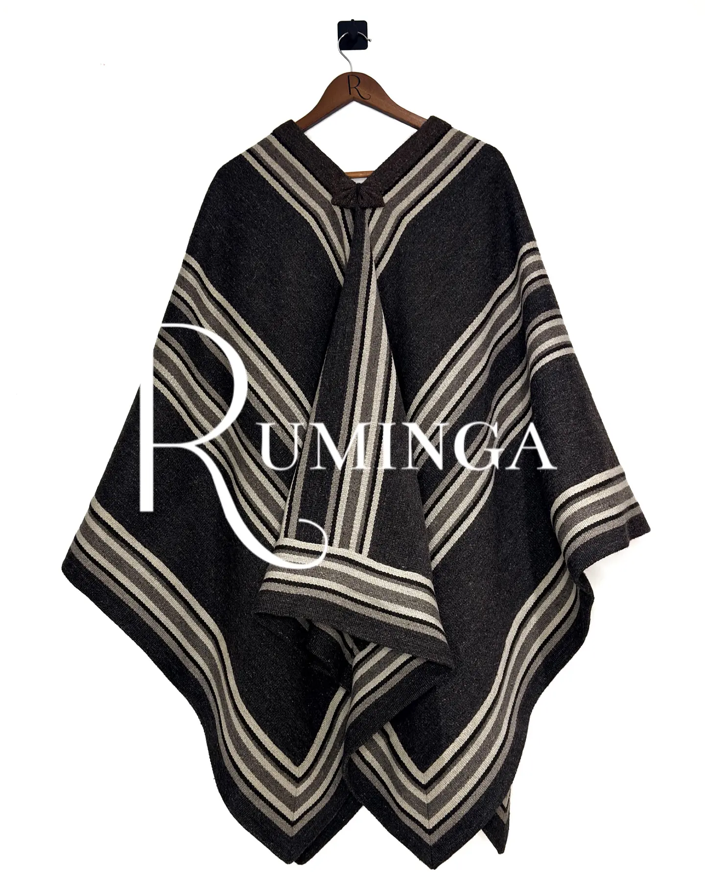 Poncho extra fino lana oveja con huincha  1