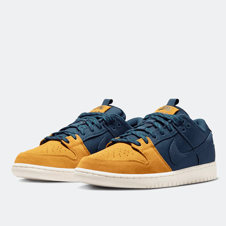 NIKE SB DUNK LOW PRO PRM '90'S BACKPACK 2