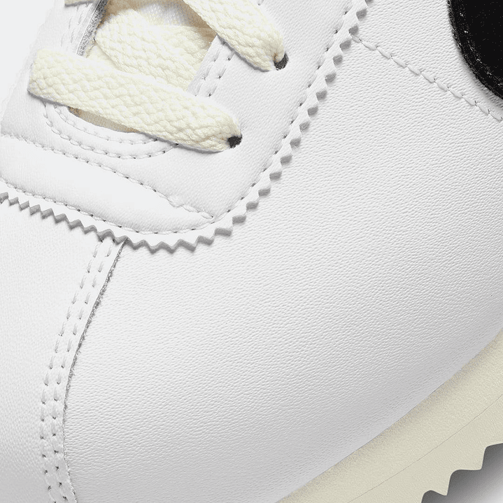 NIKE CORTEZ - MUJER 5