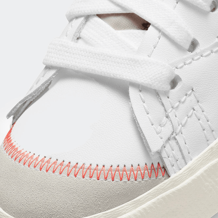 NIKE BLAZER MID '77 JUMBO 3