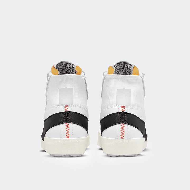 NIKE BLAZER MID '77 JUMBO 6