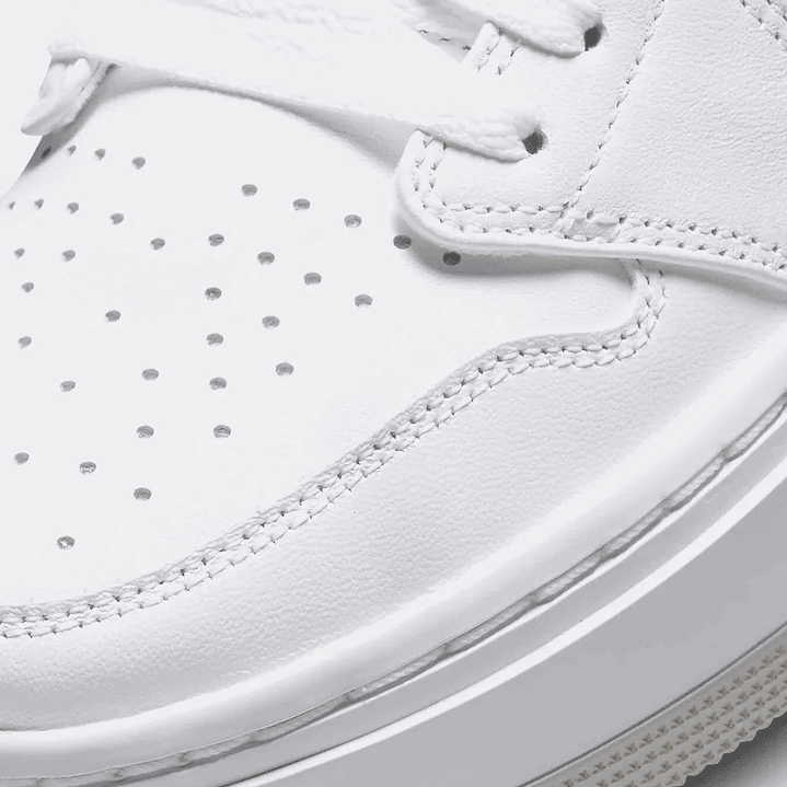 JORDAN 1 ELEVATE LOW NEUTRAL GREY - MUJER 7